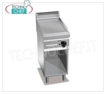 FRY TOP GAZ avec PLAQUE RAINURÉE en MULTIPAN, sur ARMOIRE OUVERTE, Mod.G7FR4M FRY-TOP GAZ avec PLAQUE RAINURÉE, Ligne BERTOS, MACROS 700, Série MULTIPAN, 1 module sur COMPARTIMENT OUVERT avec ZONE DE CUISSON mm 395x500, puissance thermique Kw.6,9, Poids 50 Kg, dim.mm.400x700x900h