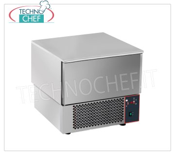 Cellule de refroidissement rapide professionnelle, 3 bacs GN 1/1, Mod.ATT03 REFROIDISSEUR-CONGÉLATEUR avec GUIDES UNIVERSELS pour 3 PLATEAUX GN 1/1 ou mm. 600x400, marque TECNODOM, avec PIN PROBE, rendement CYCLE POSITIF +90°+3° Kg. 15, CYCLE NÉGATIF +90°-18° Kg. 9, V.230/1, Kw.1,15 - poids Kg. 82 - Taille mm 750x740x750h