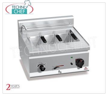 TECHNOCHEF - CUISEUR À PÂTES ÉLECTRIQUE DE COMPTOIR, cuve inox 25 litres, Mod.E6CP6B CUISEUR À PÂTES ÉLECTRIQUE DE COMPTOIR, BERTOS, Ligne PLUS 600, Série PASTA ITALY, avec bol en acier inoxydable de 25 litres, V.380/3+N, Poids 27 Kg, Kw.8,25, dim.mm.600x600x290h